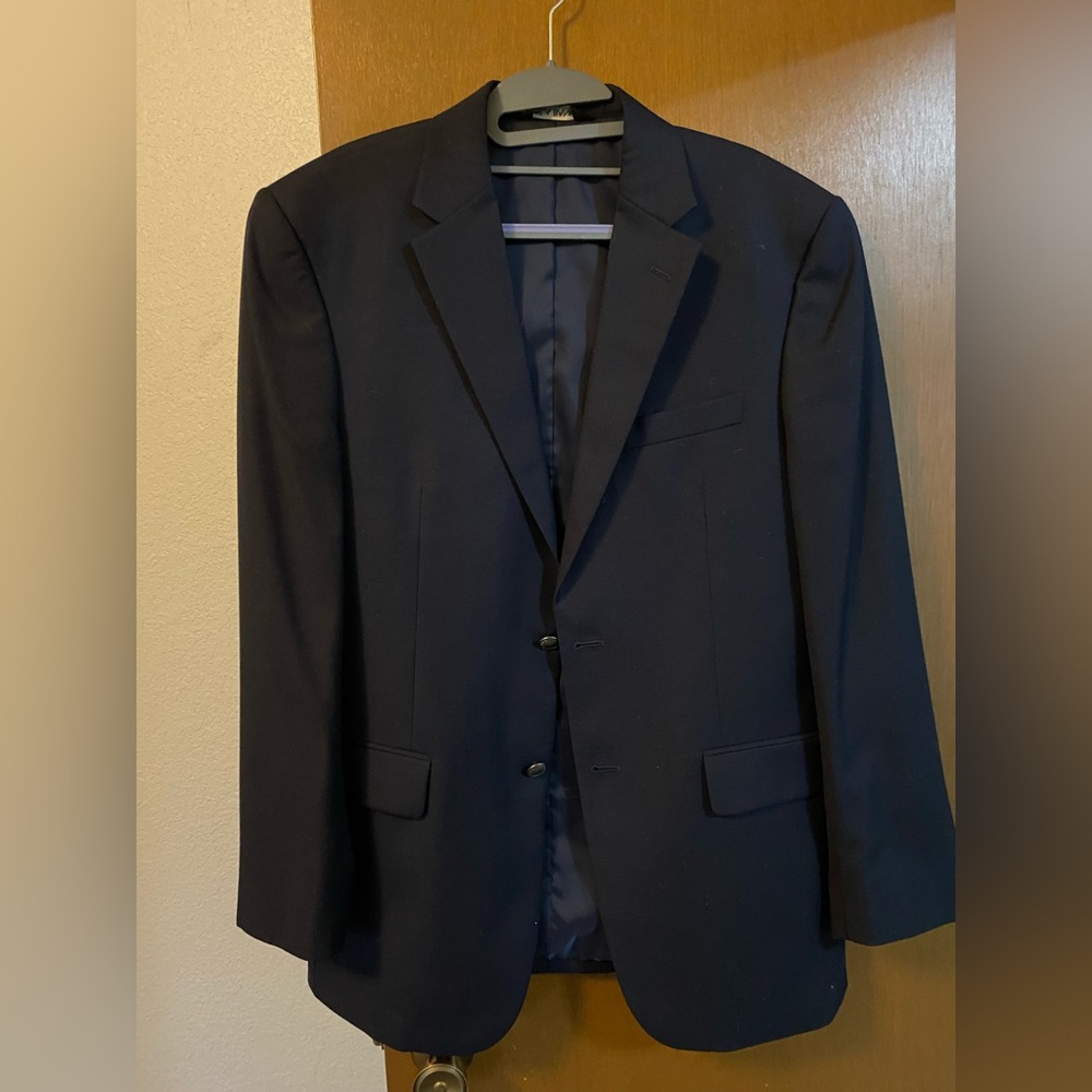Jos A Bank Men's Navy Blazer